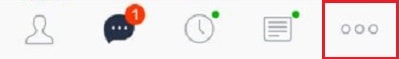 LINEのアプリを開くと最初にトーク画面が表示されます。 ここで右下の「…」マークをタップ