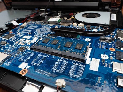 マザーボード
