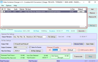 変換したい動画をVideo Container Changerウィンドウ内にドラッグアンドドロップ