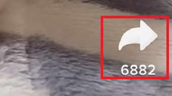 矢印のマークをタップ