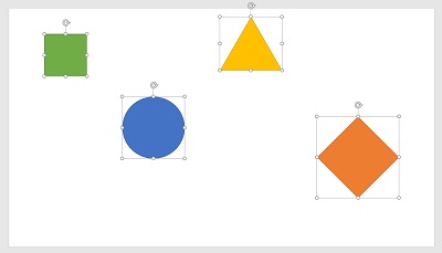 図形が左右等間隔に揃った