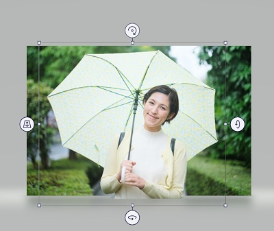 切り抜いた部分が選択されている状態で「Ctrlキー+Cキー」か「Ctrlキー+Xキー」の同時押し