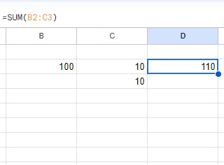 D2セルの数式を「=SUM(B2:C3)」と変更