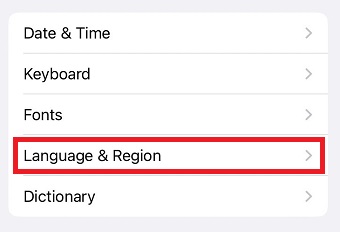 「Language & Region」をタップ
