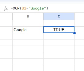 C2セルに「=XOR(B2<>"Google")」と入力