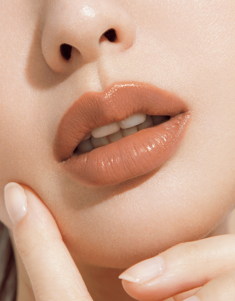 ルージュ ココ 106 ドーヴィル／シャネル、モデル／鈴木えみ