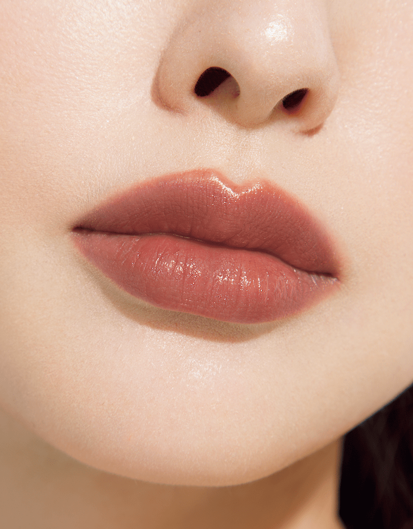 ルージュ ココ 112 パリ プルミエ／シャネル、モデル／鈴木えみ