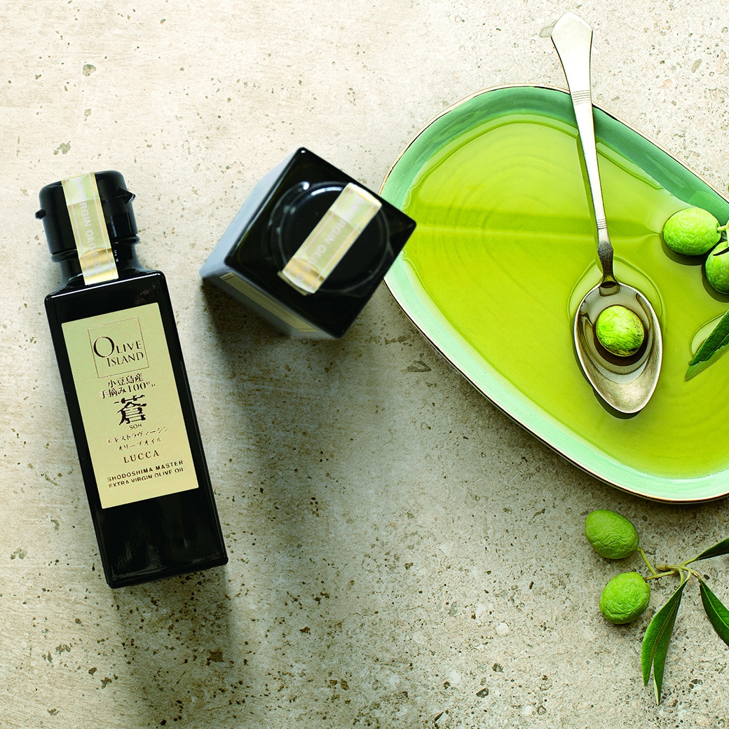 オリーブアイランド株式会社より 小豆島産手摘み100%「蒼」エキストラヴァージンオリーブオイル 100mlをプレゼント！