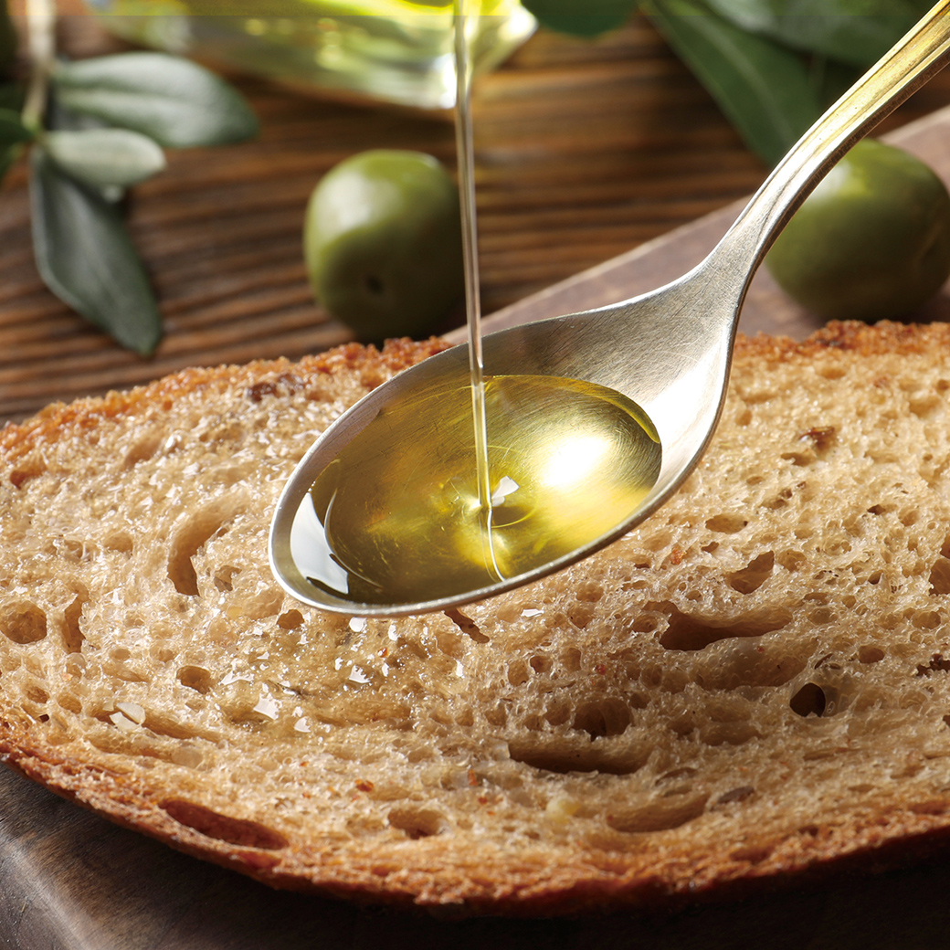 オリーブアイランド株式会社より 小豆島産手摘み100%「蒼」エキストラヴァージンオリーブオイル 100mlをプレゼント！