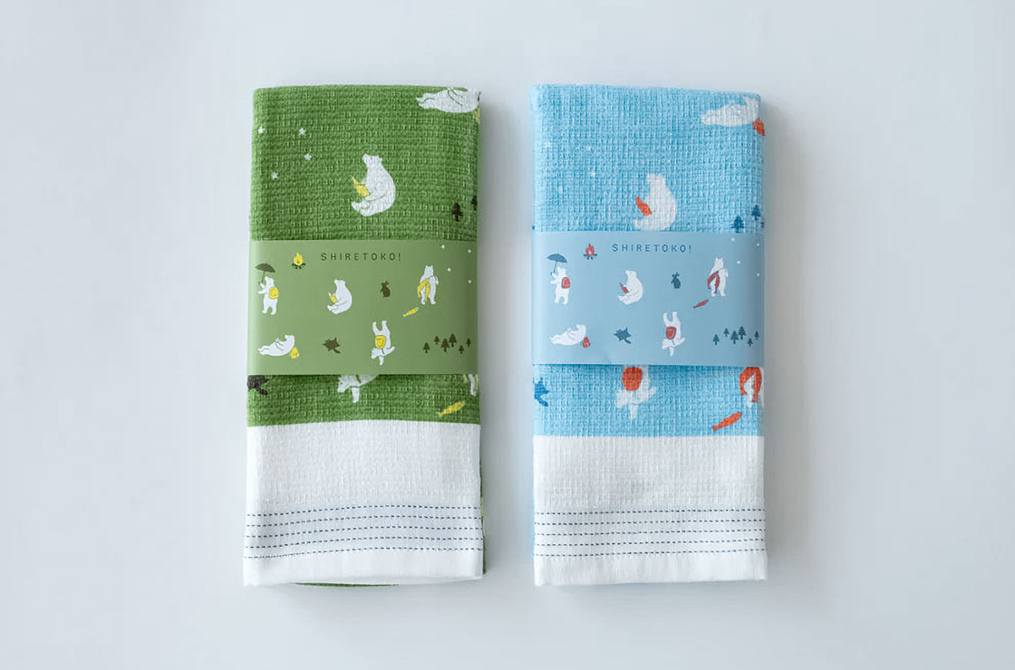 知床トコさん トラベルフェイスタオル