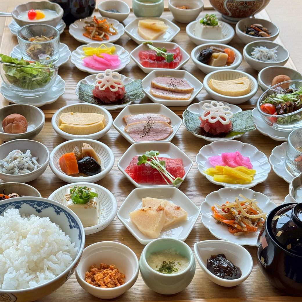 鎌倉海鮮 碧海 umi 若宮大路より 【若宮大路御膳】ペアお食事券 をプレゼント！