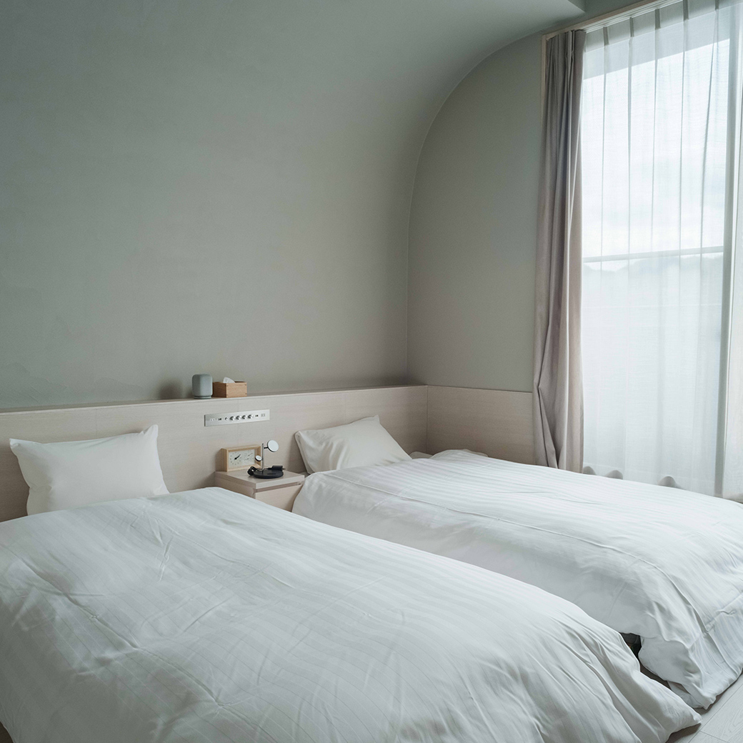 つなぎ温泉ホテル 四季彩より 1泊2食付きペア宿泊券 をプレゼント！