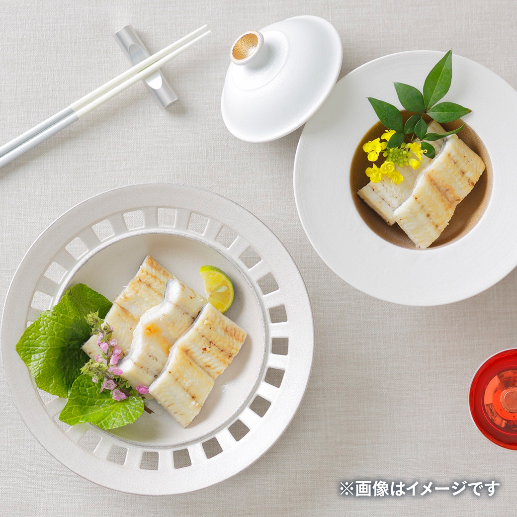 うなぎの五島より 真空うなぎ詰合せ （白焼 2本／蒲焼 2本） をプレゼント！