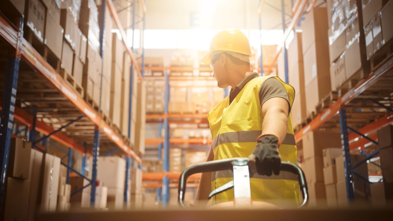 【運送・物流】全4000社の求人から、オススメの求人を紹介!