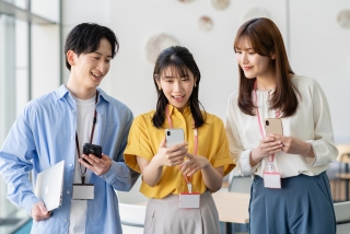 「私服でお越しください」、そんなときどうする?