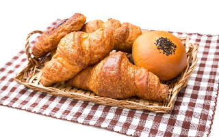 【製造】オールスクラッチ製法でのパン作りに挑戦しませんか?🥐世界中に「おいしい幸せ」を届けるべく、国内外へ出店を加速中です!/外国籍の方の採用実績あり!