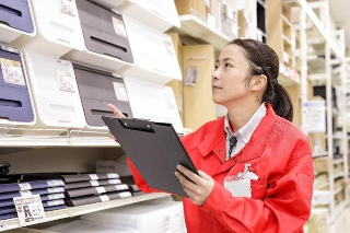 【ナショナル社員】全国で地域に合わせたスタイルのホームセンターを展開中🔧店舗スタッフとして接客・販売からスタート!/外国籍スタッフ積極採用中/語学力を活かす🌟