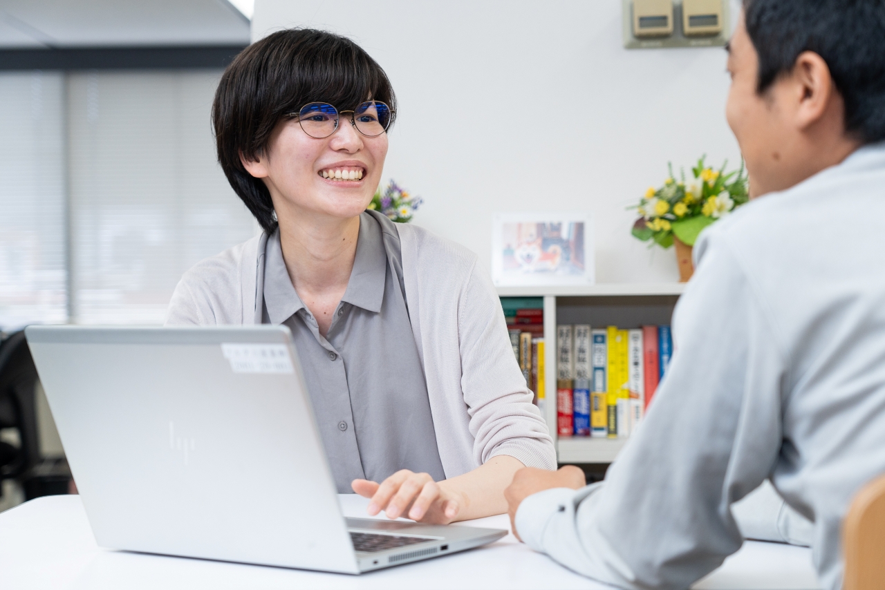 🌐🌐🌐SE/プログラマー🌐🌐🌐フィールドは世界、日本の現場!ルールに縛られない発想で設計!タフな課題を技術で解き、前進!ニーズに応える人材、こちらへ!