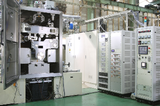 【設計】グラビア印刷機などを製造している総合機械メーカー🌟『夢ある技術で未来を創る』をモットーに開発を行っています/賞与あり