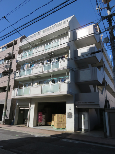 ホーユウパレス反町の外観