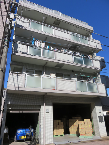 ホーユウパレス反町の外観