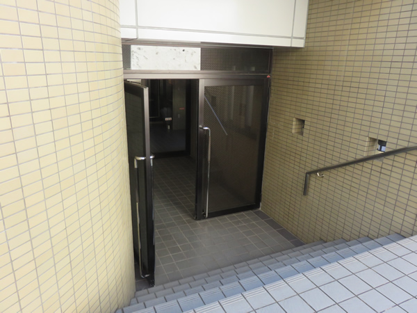 アクトピアガーデン山の外観