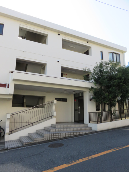 エクセレンスガーデン山の外観