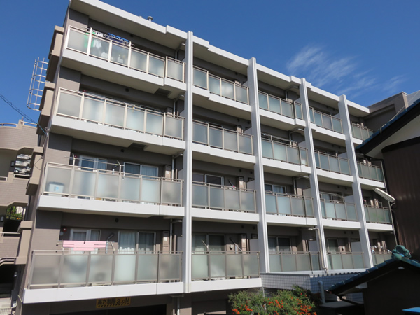 日神デュオステージ三ツ沢の外観