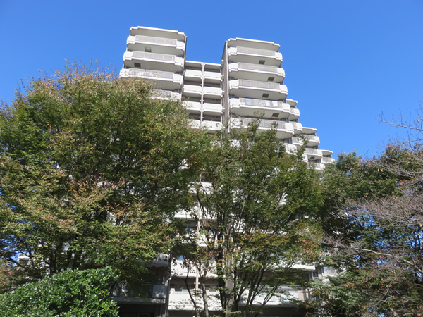 三ツ沢ガーデン山ヒルズの外観