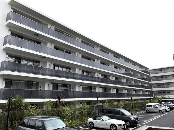 ブリリア湘南辻堂海浜公園の外観