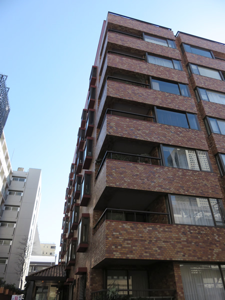 東高参宮橋ペアシティの外観