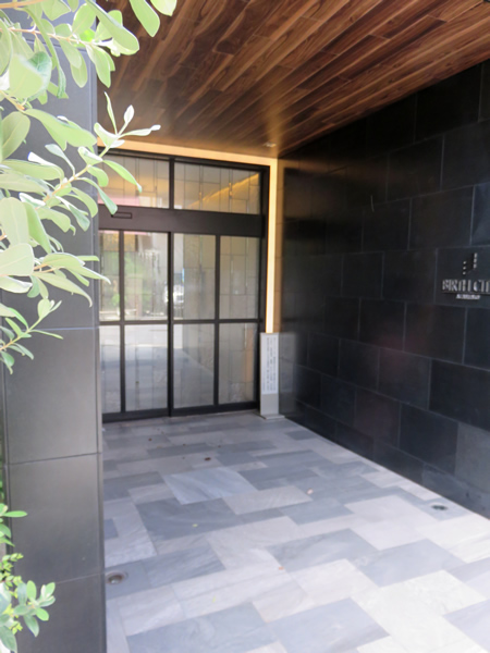 バースシティあざみ野の外観