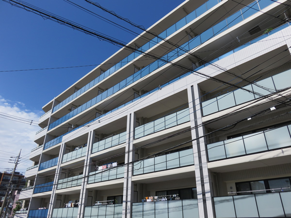 インプレスト青葉荏田の外観