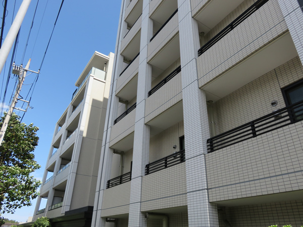 インプレスト青葉荏田の外観