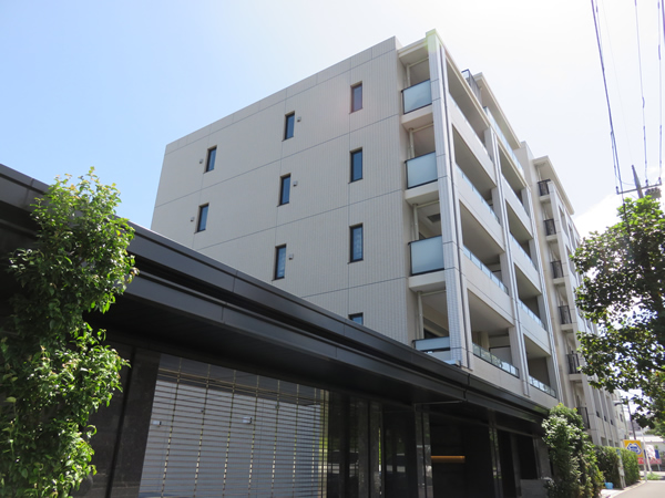 インプレスト青葉荏田の外観