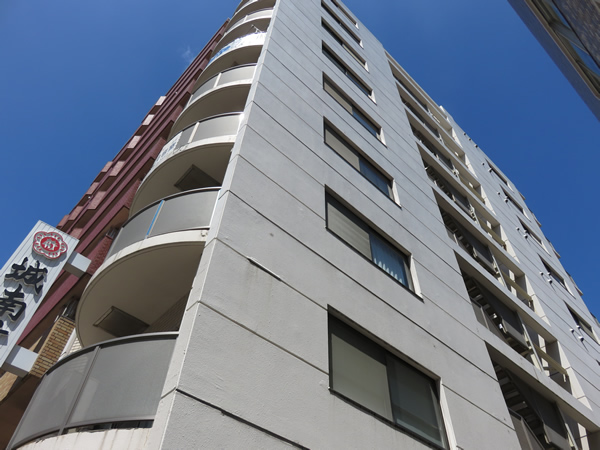 大営長者町ビルの外観