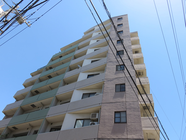 グランドメゾン横浜反町の外観