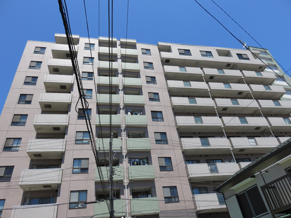 グランドメゾン横浜反町の外観