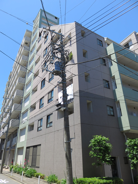 グランドメゾン横浜反町の外観