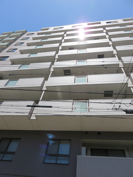 グランドメゾン横浜反町の外観