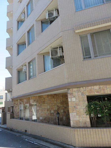 ヴェルビュ横浜反町の外観