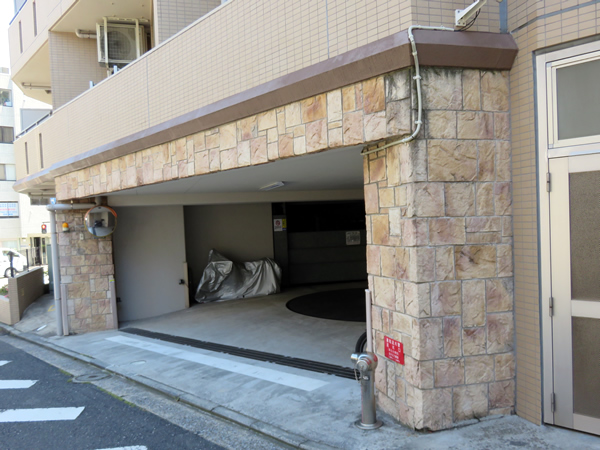 ヴェルビュ横浜反町の外観