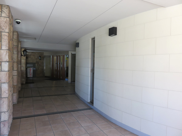 ヴェルビュ横浜反町の外観