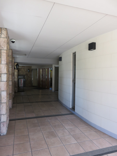 ヴェルビュ横浜反町の外観