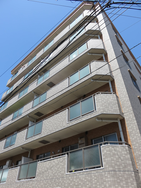 アールヴェール横浜反町の外観