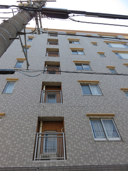 アールヴェール横浜反町の外観