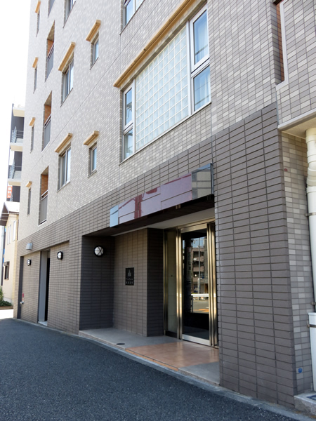 アールヴェール横浜反町の外観