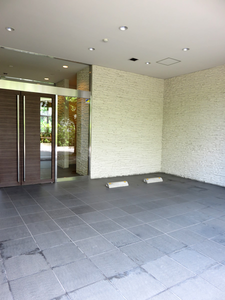 シーズガーデン新横浜の外観