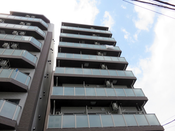 ベルシード横濱ポルトの外観