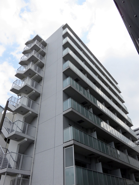 メインステージ横浜ポートサイドの外観